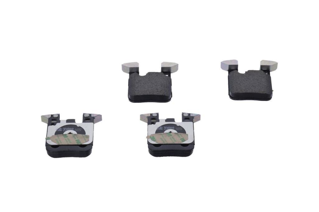 Jeu de 4 plaquettes de frein VALEO ref. 610407